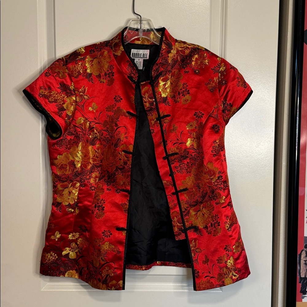 Robbie Bee Red Kimono Shirt - Picture 2 of 10